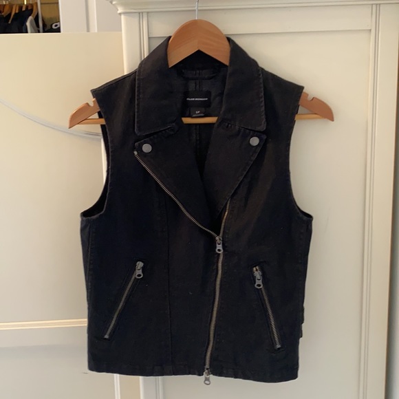 Club Monaco Jacket & Coat Vest - Picture 6 of 14